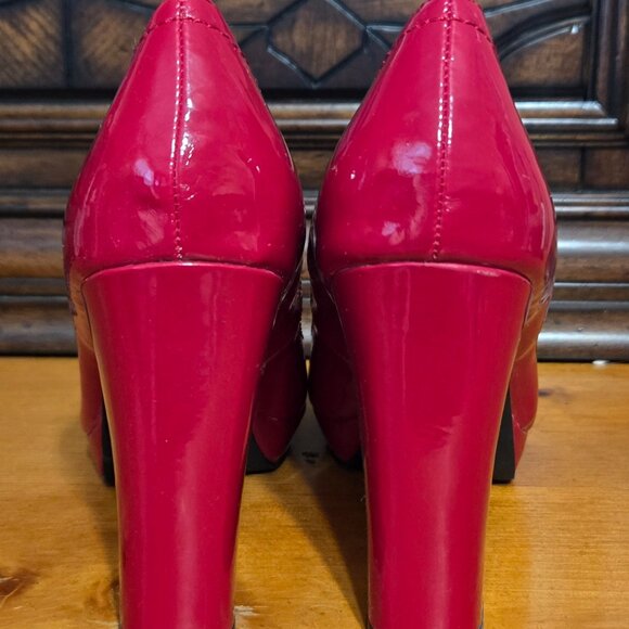 Kenneth Cole Reaction Women's Shoes - Picture 3 of 5